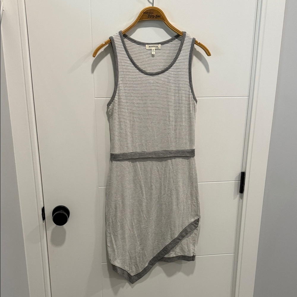 Monteau Asymmetrical Striped Dress in Gray size large